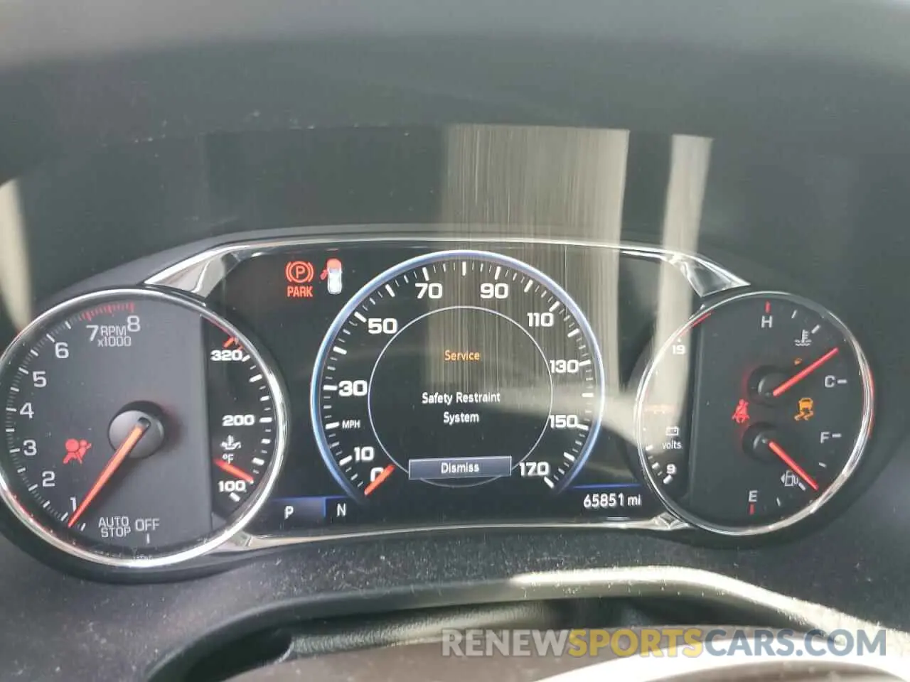 9 Photograph of a damaged car 1GKKNMLS8LZ230923 GMC ACADIA 2020