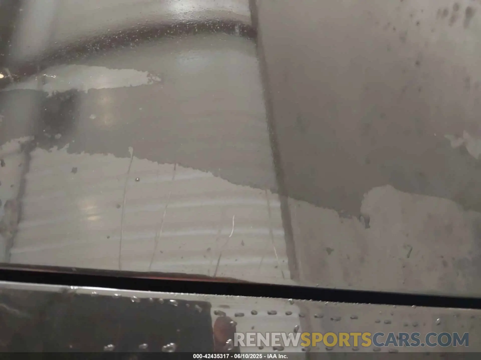 6 Photograph of a damaged car 1GKKNPLS3LZ110433 GMC ACADIA 2020