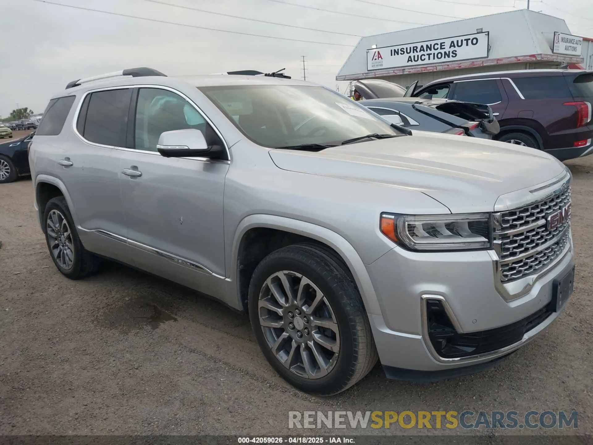 1 Photograph of a damaged car 1GKKNPLSXLZ194329 GMC ACADIA 2020