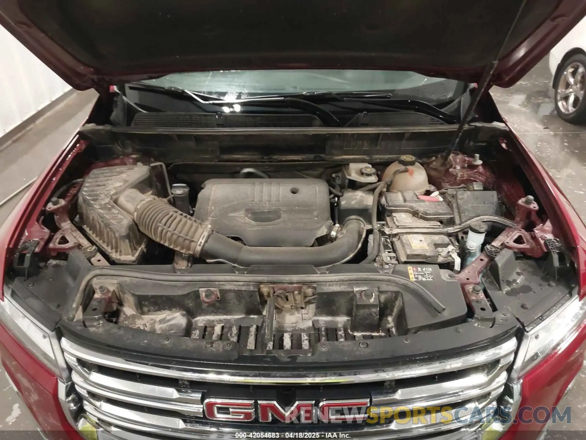 10 Photograph of a damaged car 1GKKNRL44LZ208206 GMC ACADIA 2020