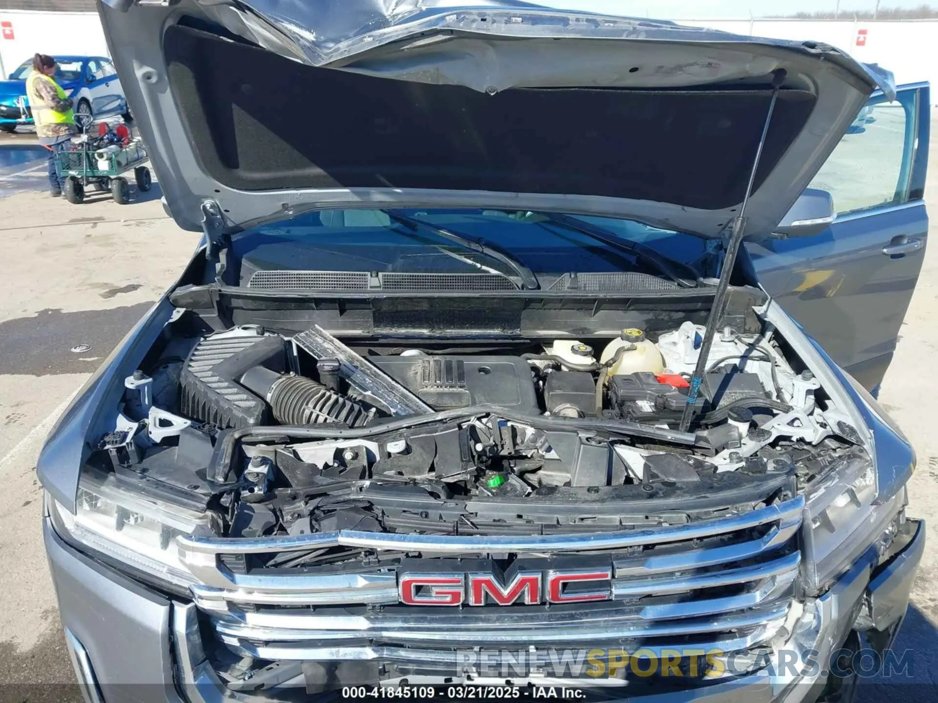 10 Photograph of a damaged car 1GKKNRL4XLZ183327 GMC ACADIA 2020