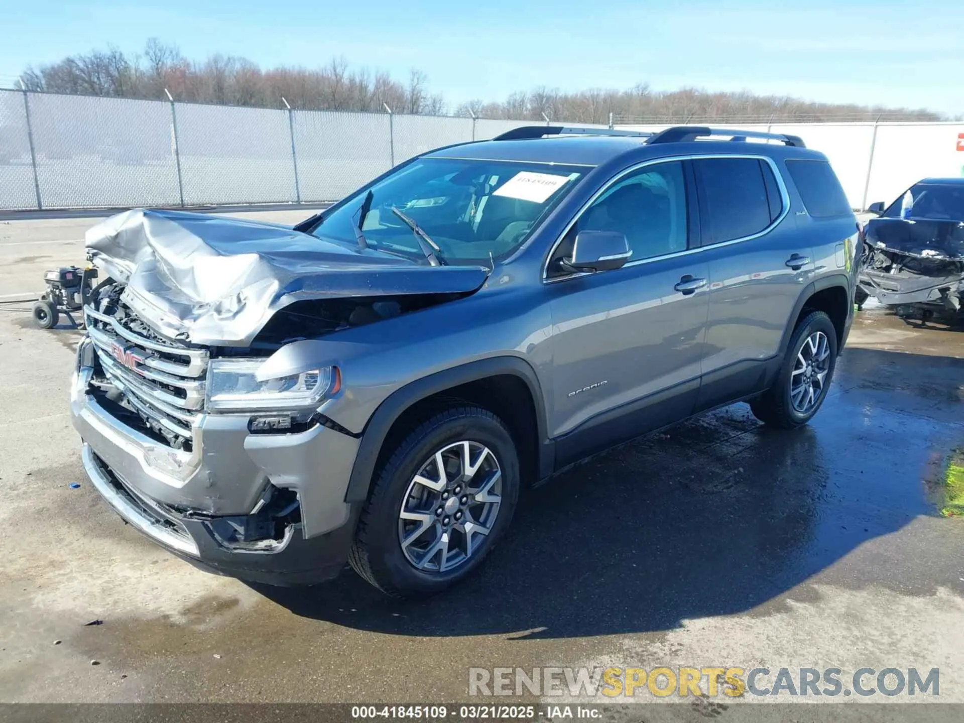 2 Photograph of a damaged car 1GKKNRL4XLZ183327 GMC ACADIA 2020
