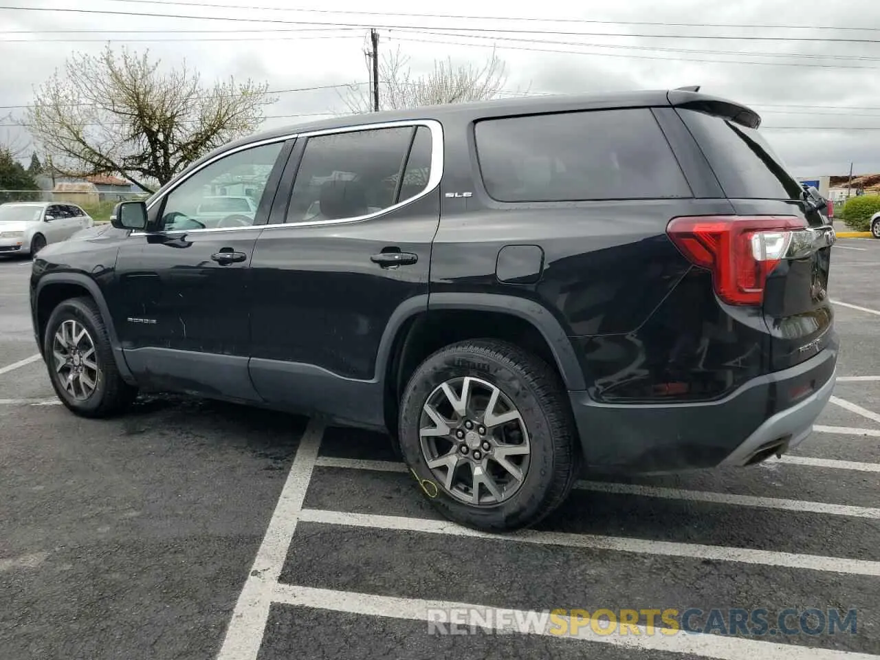 2 Photograph of a damaged car 1GKKNRLS0LZ188700 GMC ACADIA 2020