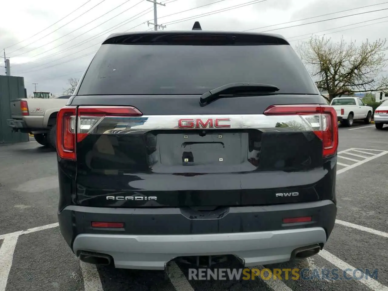 6 Photograph of a damaged car 1GKKNRLS0LZ188700 GMC ACADIA 2020
