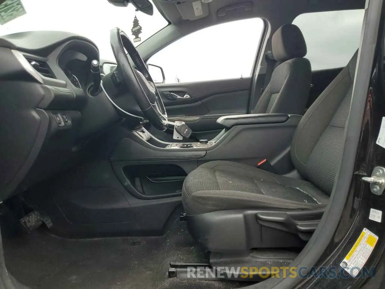 7 Photograph of a damaged car 1GKKNRLS0LZ188700 GMC ACADIA 2020