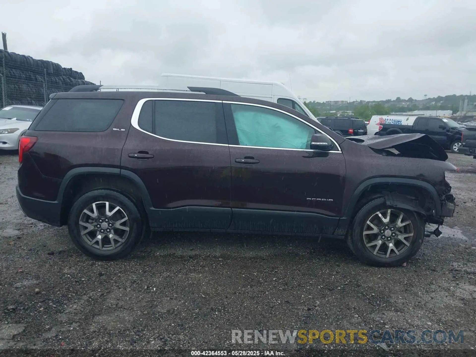 12 Photograph of a damaged car 1GKKNRLS0LZ238382 GMC ACADIA 2020