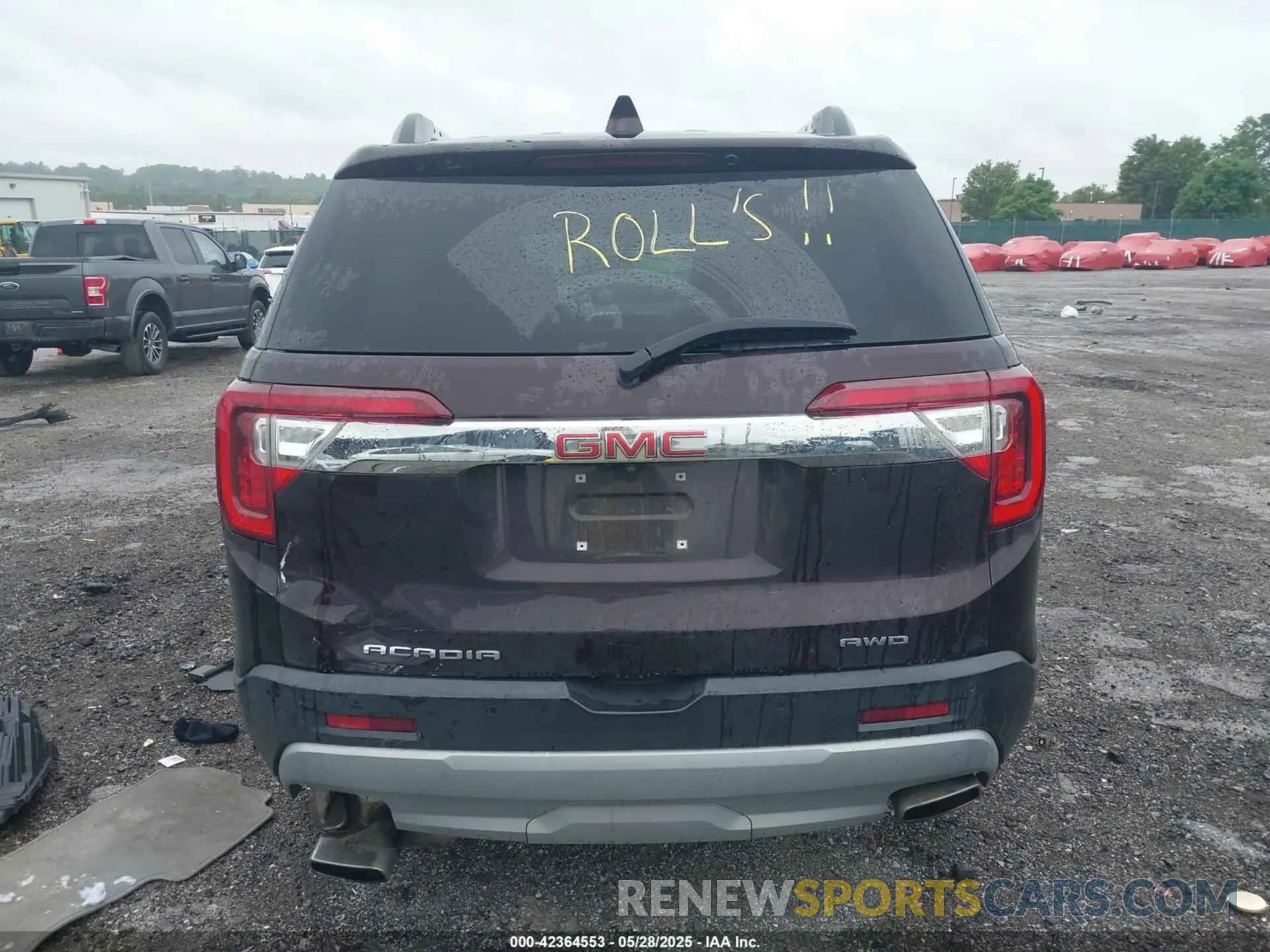 15 Photograph of a damaged car 1GKKNRLS0LZ238382 GMC ACADIA 2020