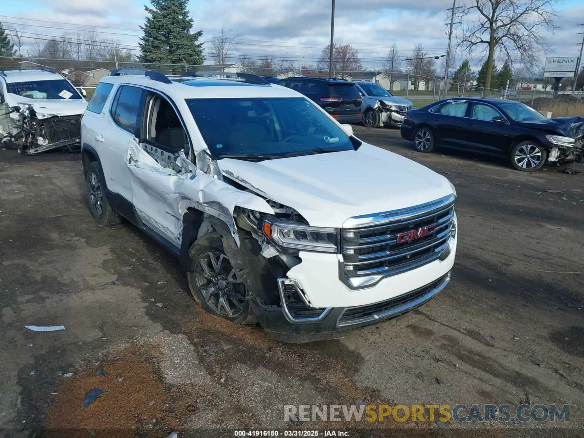 1 Photograph of a damaged car 1GKKNRLS3LZ218286 GMC ACADIA 2020