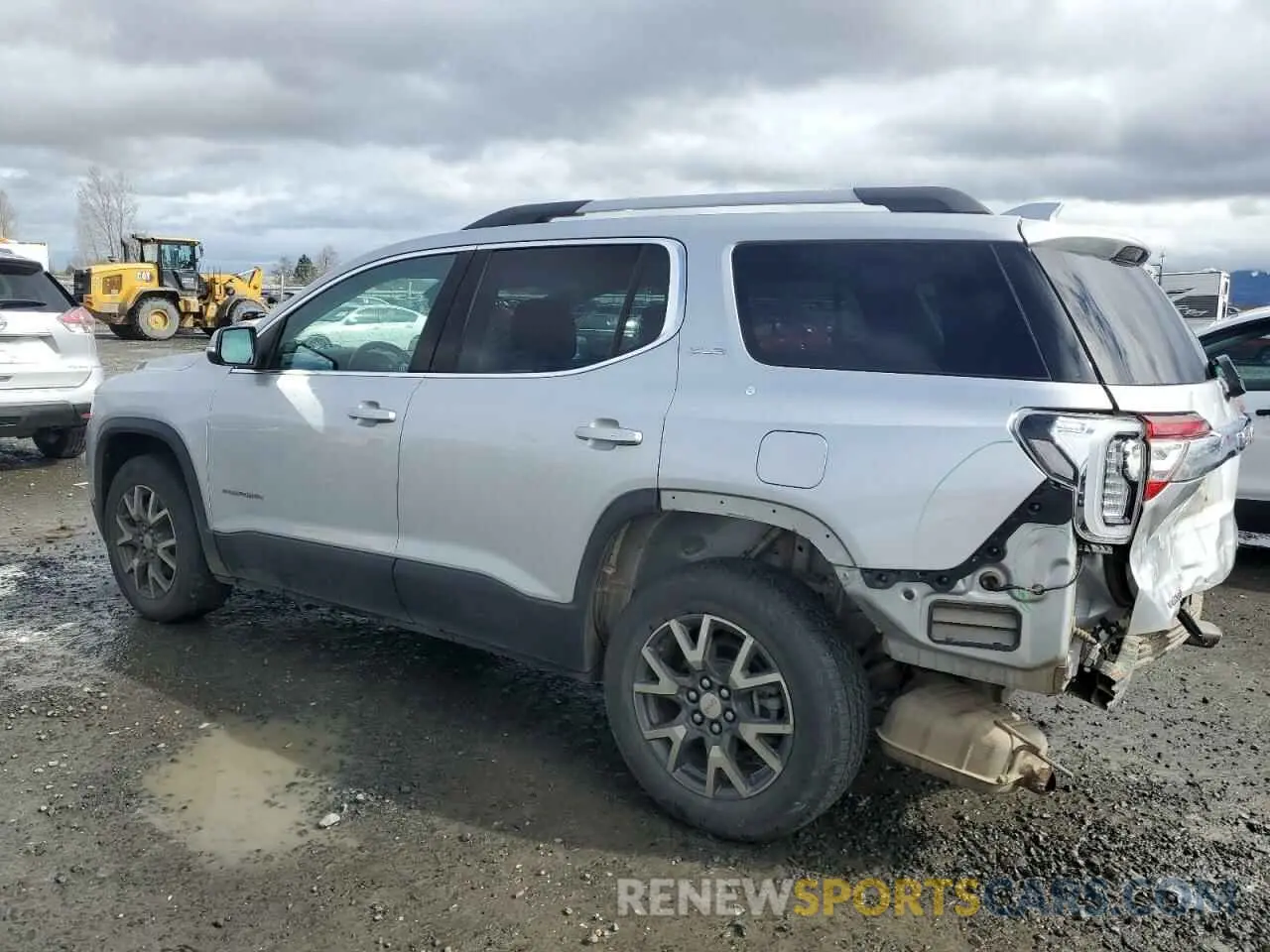 2 Photograph of a damaged car 1GKKNRLS5LZ184884 GMC ACADIA 2020