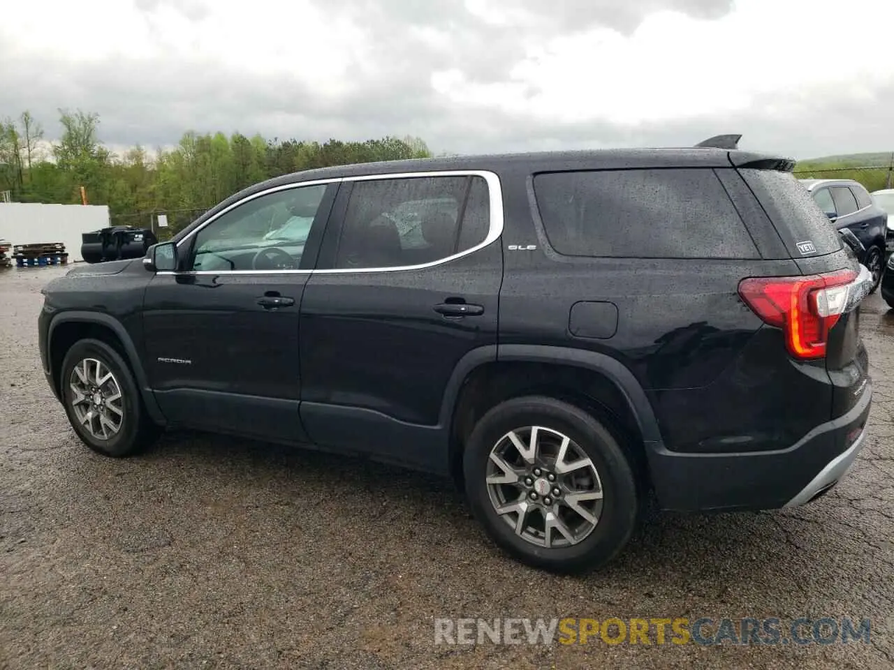 2 Photograph of a damaged car 1GKKNRLS7LZ240632 GMC ACADIA 2020
