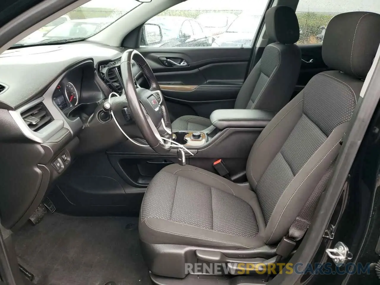 7 Photograph of a damaged car 1GKKNRLS7LZ240632 GMC ACADIA 2020