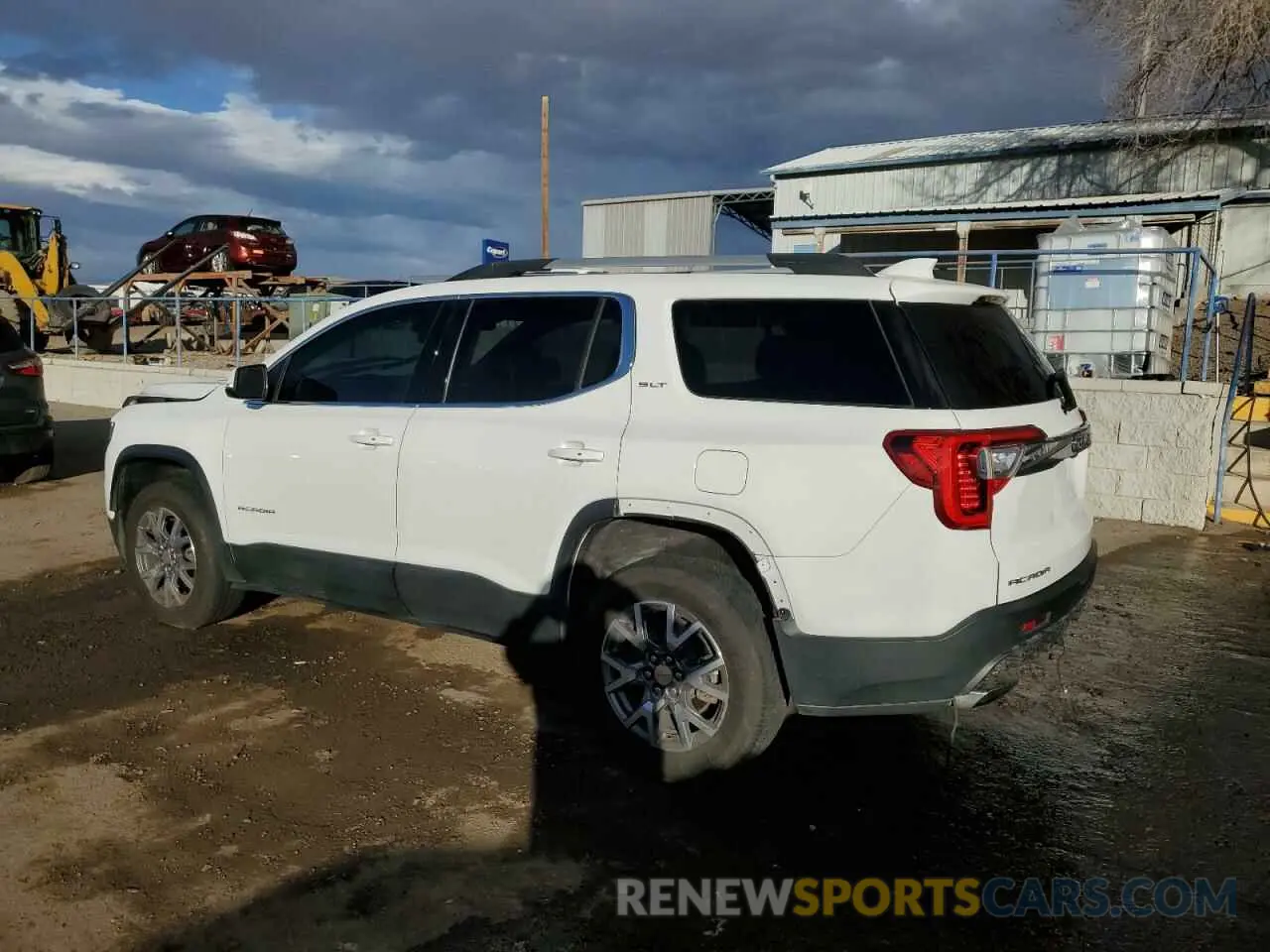 2 Photograph of a damaged car 1GKKNUL46LZ197101 GMC ACADIA 2020