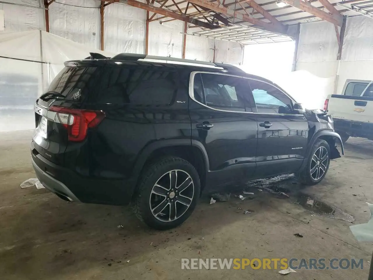 3 Photograph of a damaged car 1GKKNULS0LZ187453 GMC ACADIA 2020