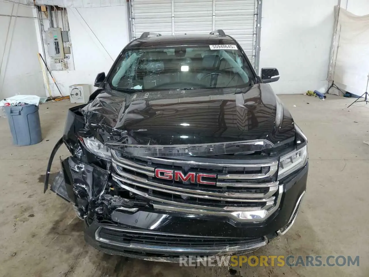 5 Photograph of a damaged car 1GKKNULS0LZ187453 GMC ACADIA 2020