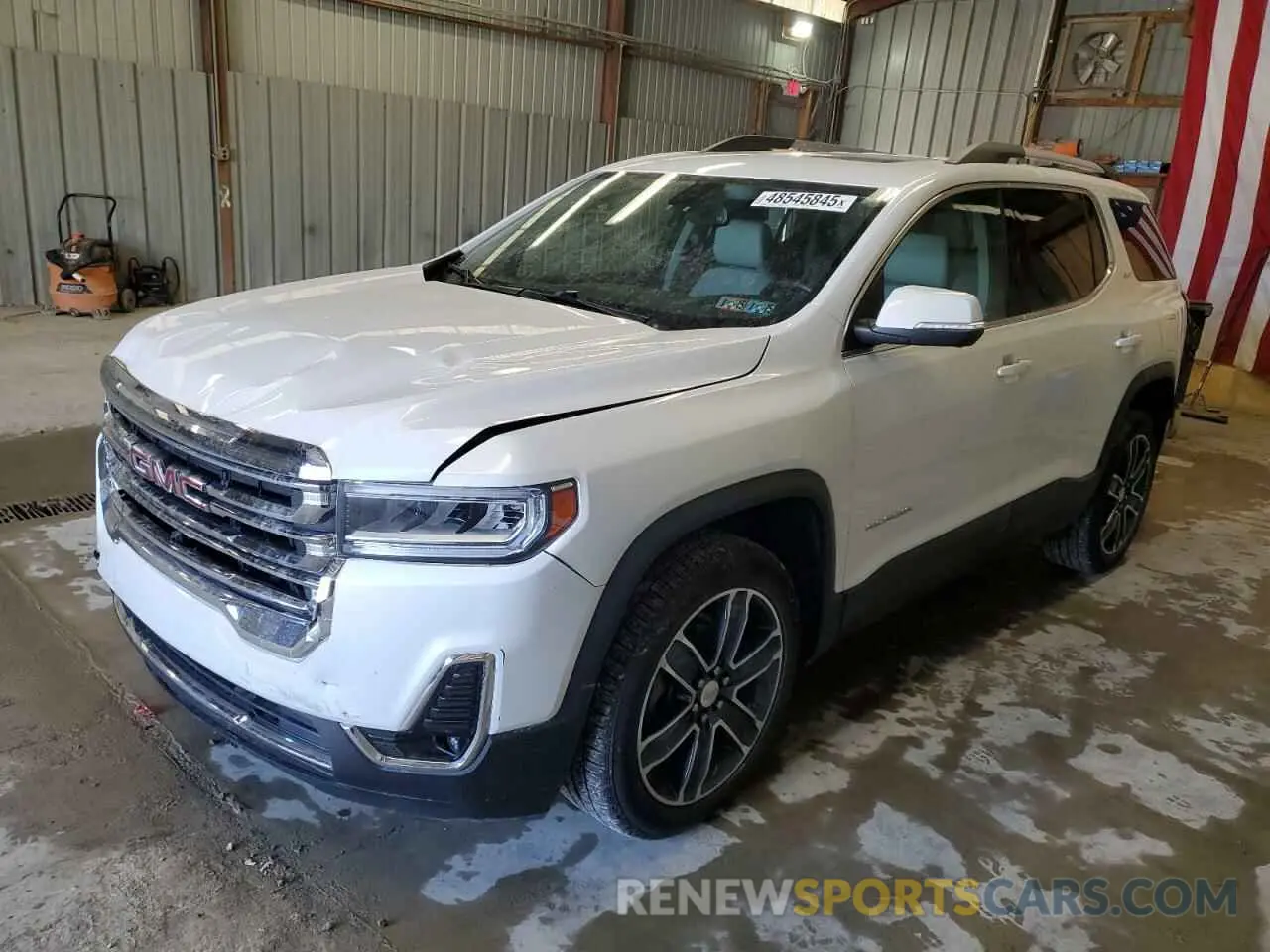 1 Photograph of a damaged car 1GKKNULS1LZ151707 GMC ACADIA 2020