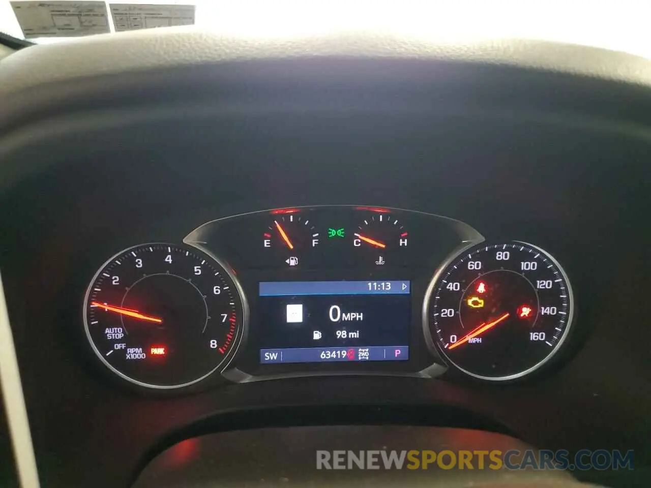 9 Photograph of a damaged car 1GKKNULS1LZ151707 GMC ACADIA 2020