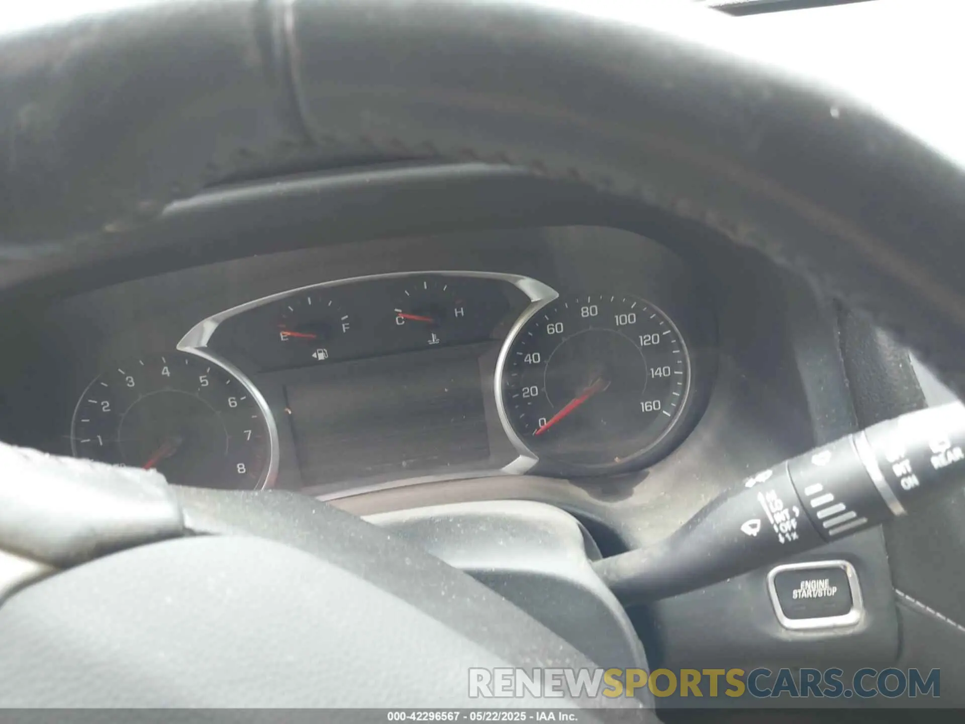 7 Photograph of a damaged car 1GKKNULS2LZ177801 GMC ACADIA 2020