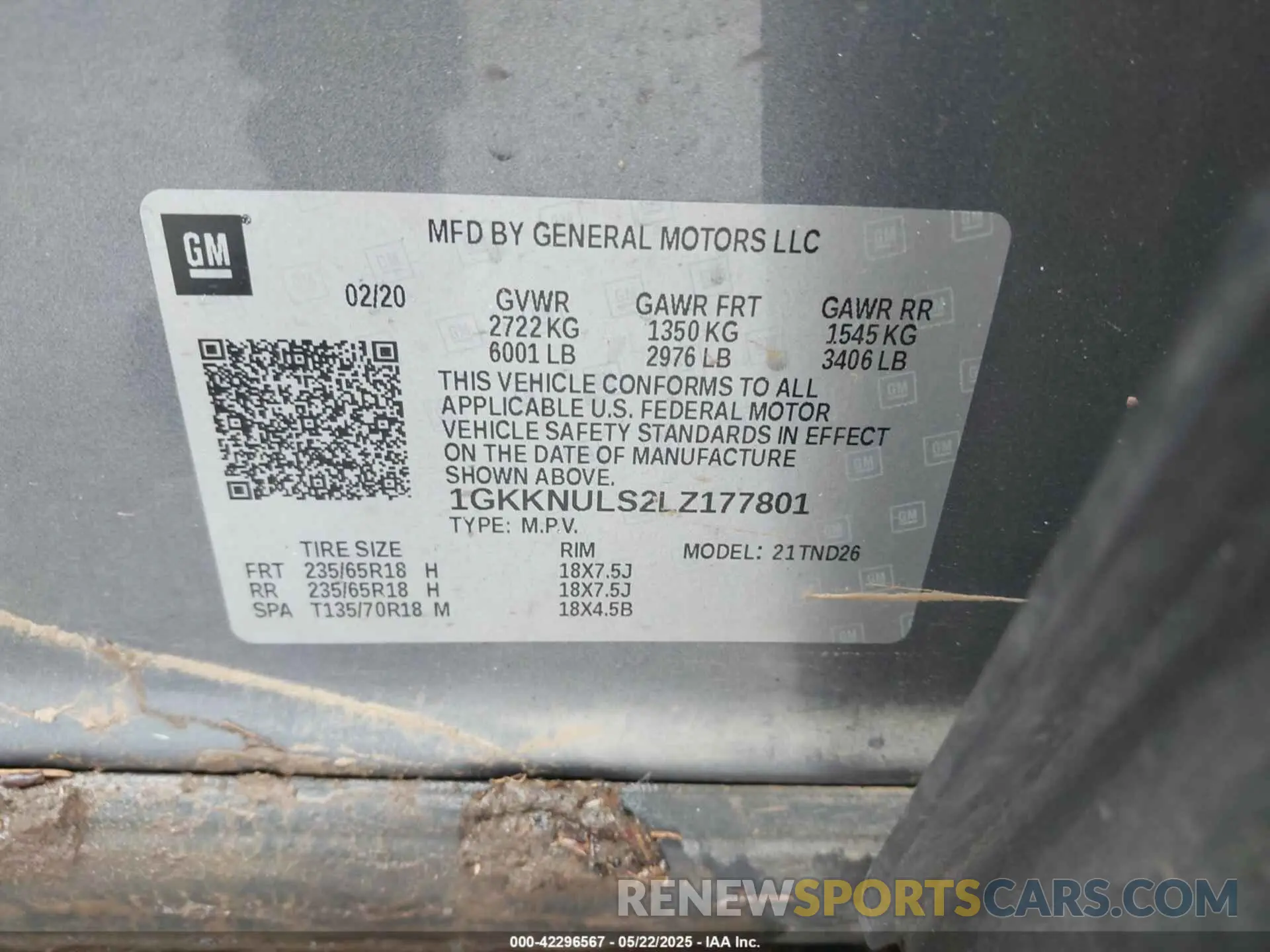 9 Photograph of a damaged car 1GKKNULS2LZ177801 GMC ACADIA 2020
