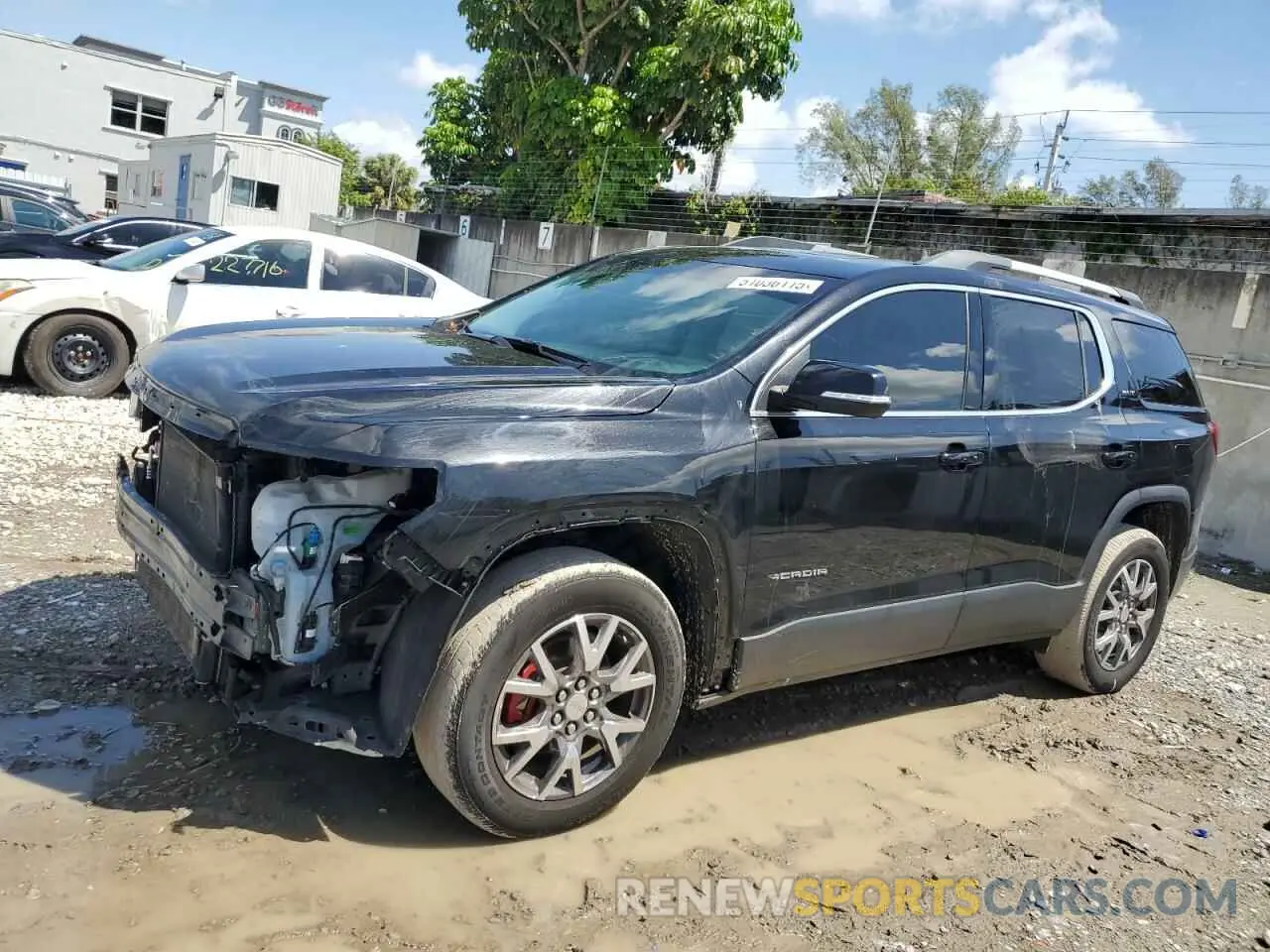 1 Photograph of a damaged car 1GKKNULS4LZ208174 GMC ACADIA 2020