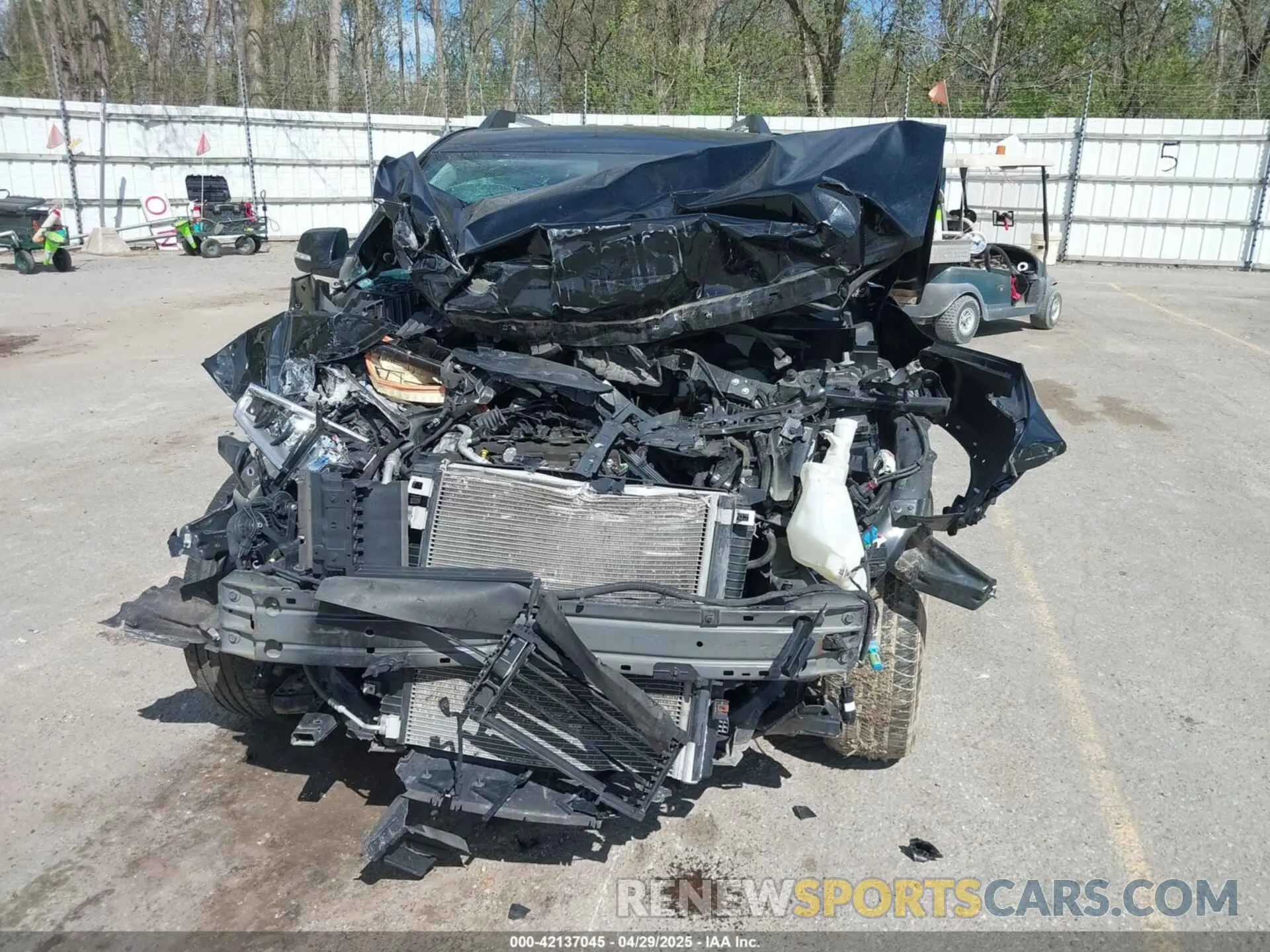 11 Photograph of a damaged car 1GKKNULS4LZ228764 GMC ACADIA 2020