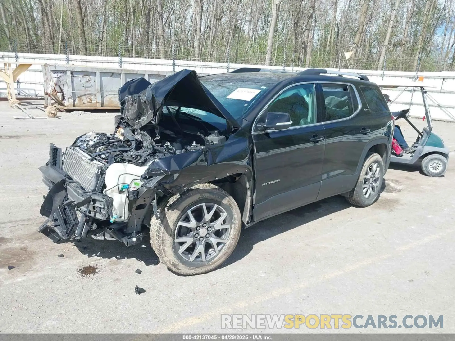 2 Photograph of a damaged car 1GKKNULS4LZ228764 GMC ACADIA 2020