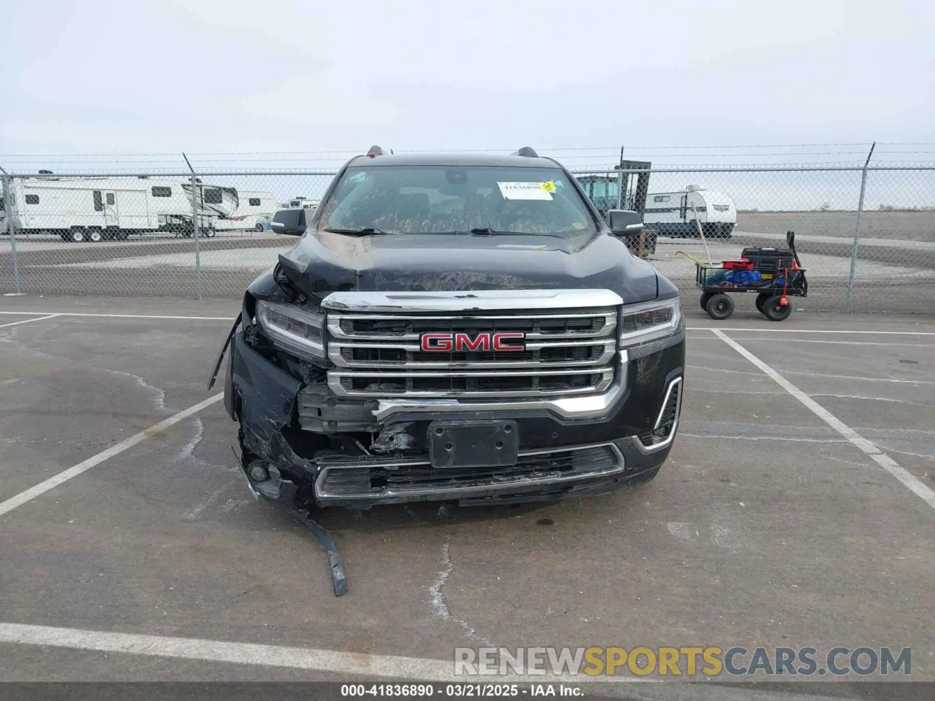 11 Photograph of a damaged car 1GKKNULSXLZ232009 GMC ACADIA 2020