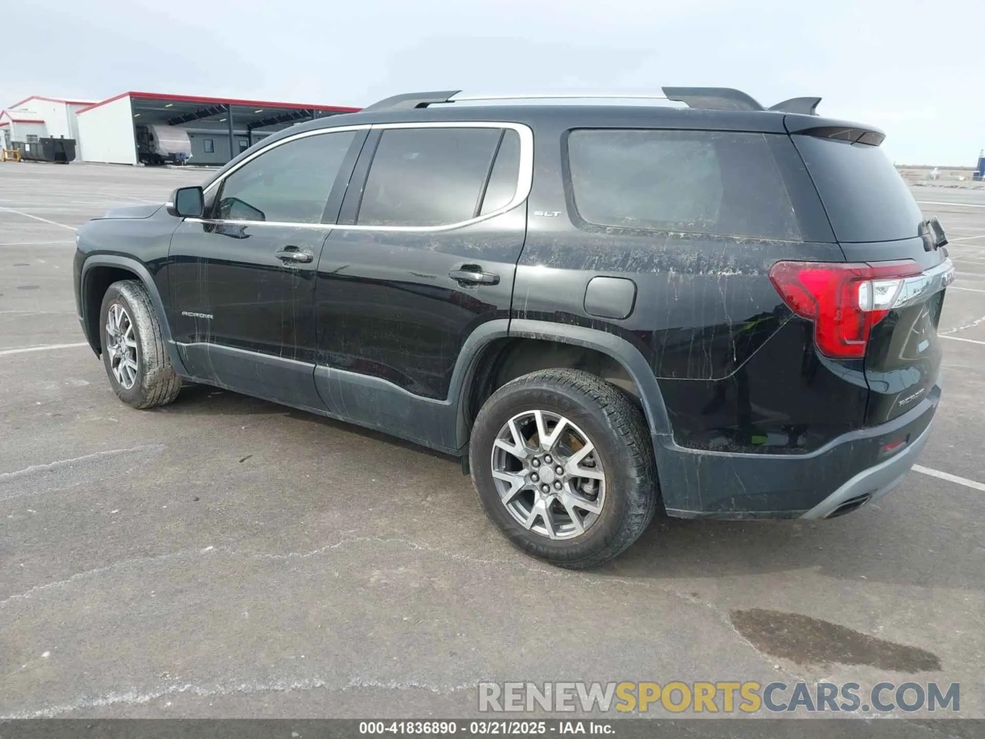 3 Photograph of a damaged car 1GKKNULSXLZ232009 GMC ACADIA 2020