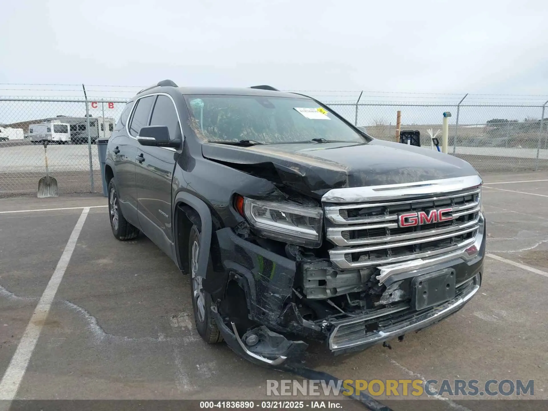 6 Photograph of a damaged car 1GKKNULSXLZ232009 GMC ACADIA 2020