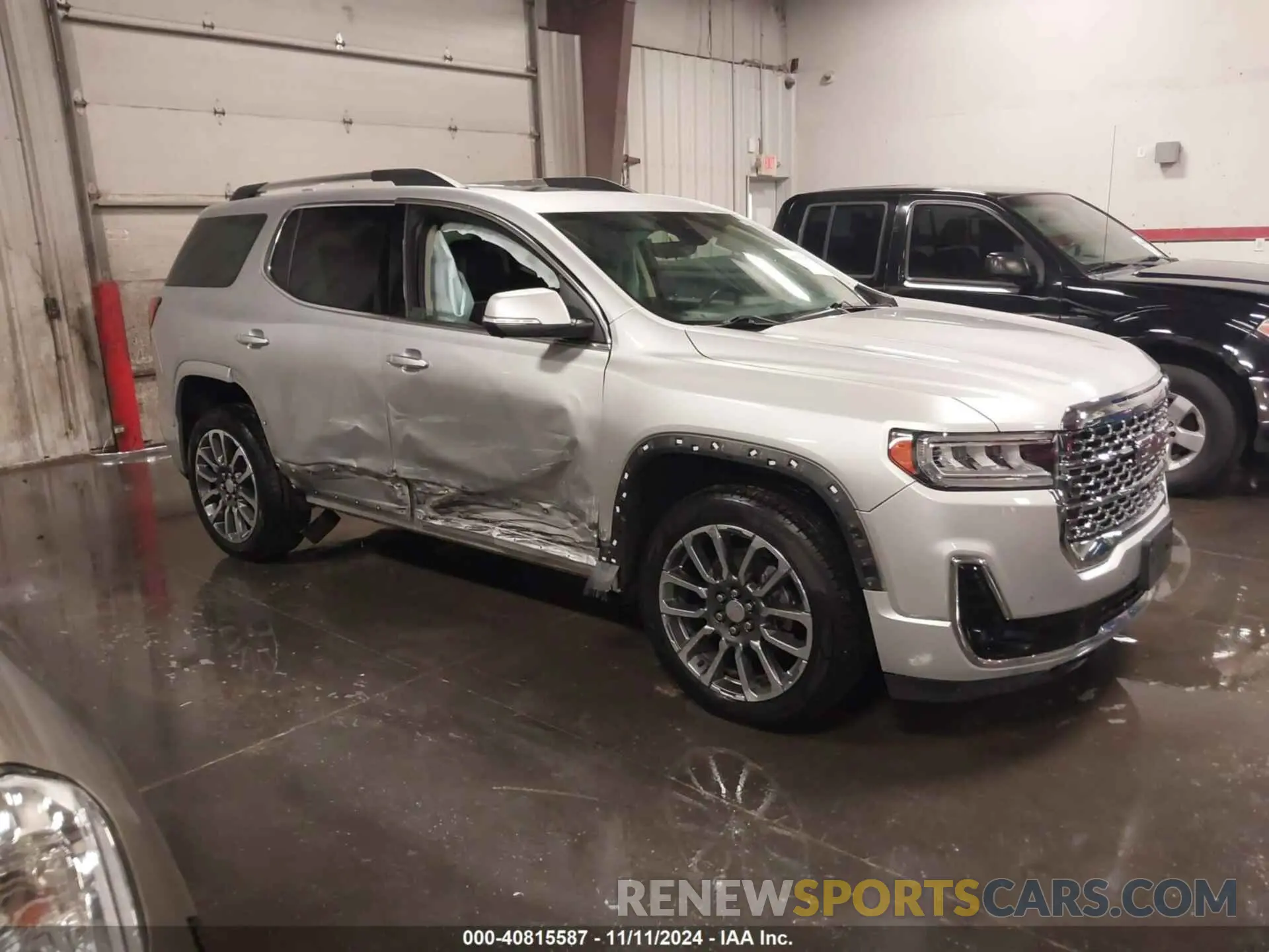 1 Photograph of a damaged car 1GKKNXLS9LZ215459 GMC ACADIA 2020
