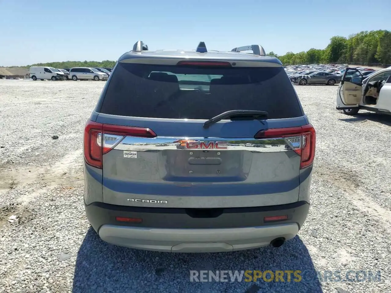 6 Photograph of a damaged car 1GKKNKLA3MZ153245 GMC ACADIA 2021