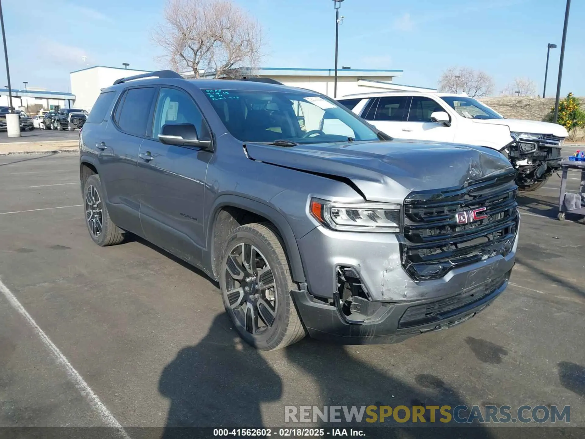 1 Photograph of a damaged car 1GKKNKLA4MZ168921 GMC ACADIA 2021