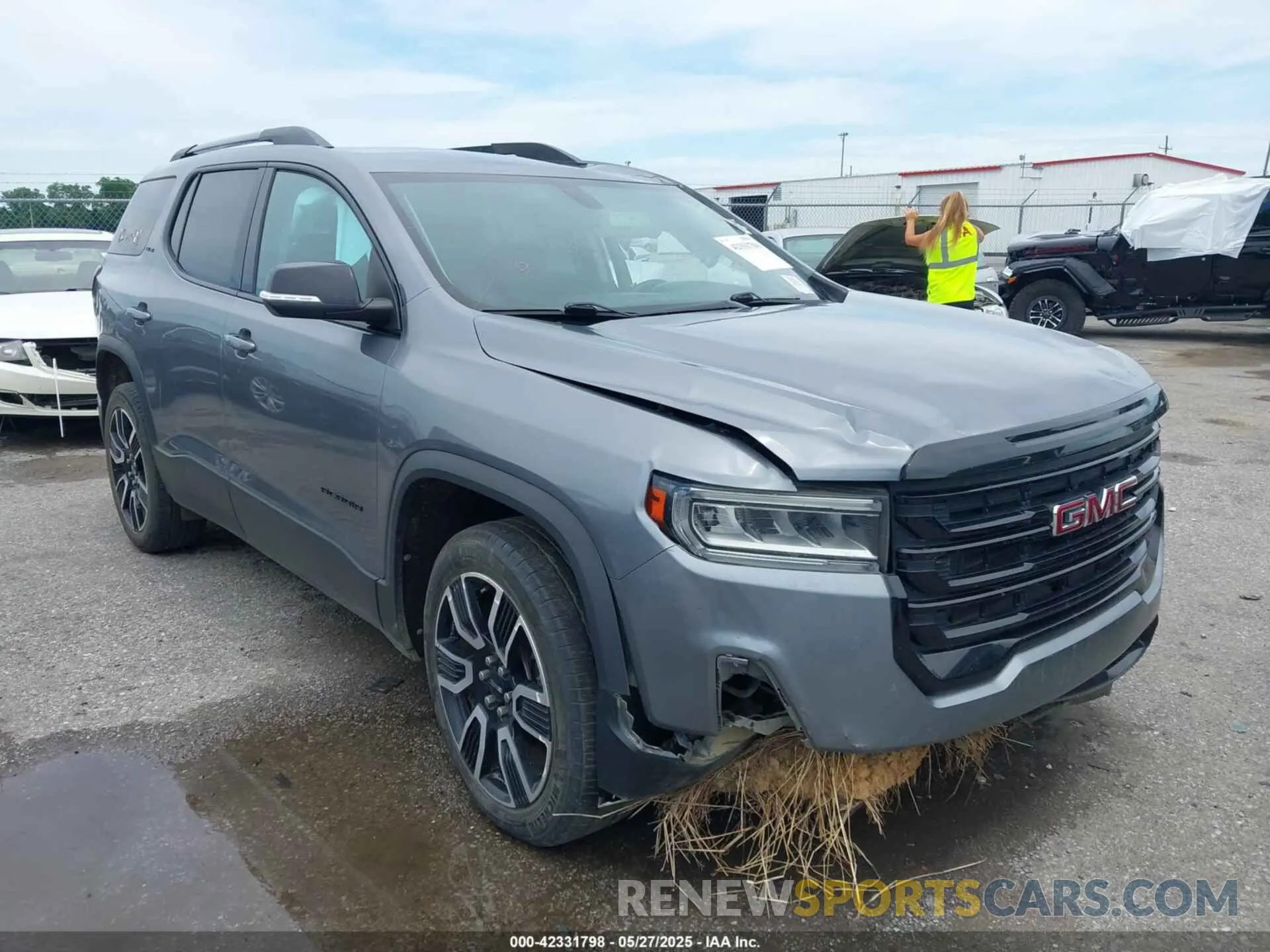 1 Photograph of a damaged car 1GKKNKLA4MZ183807 GMC ACADIA 2021