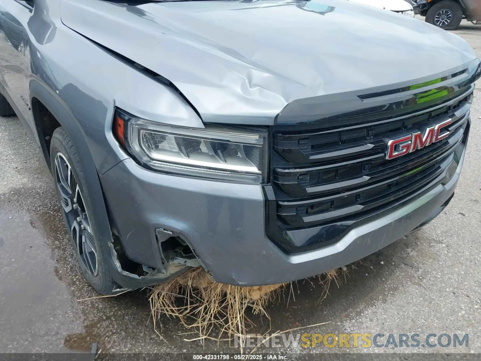 6 Photograph of a damaged car 1GKKNKLA4MZ183807 GMC ACADIA 2021