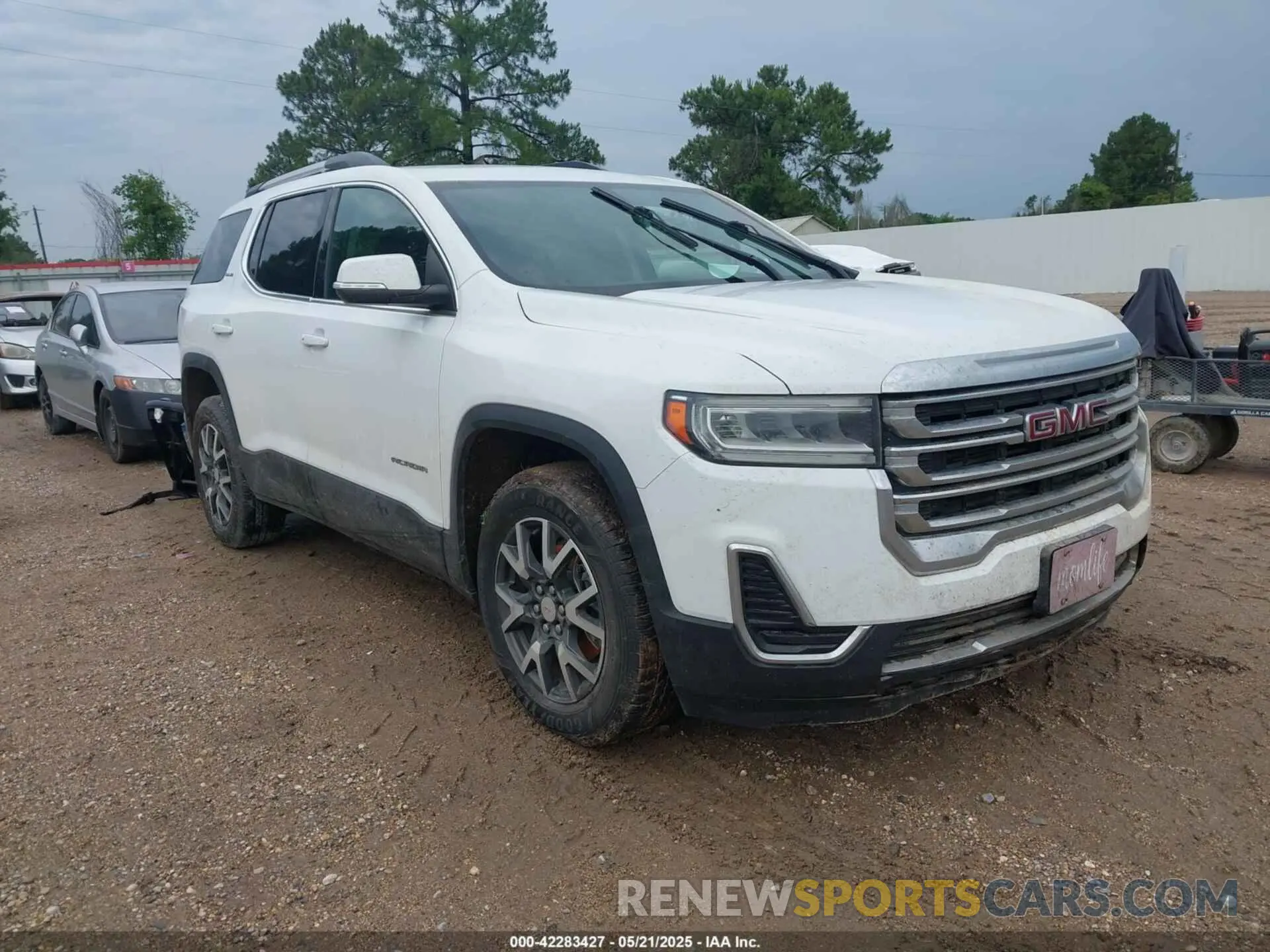 1 Photograph of a damaged car 1GKKNKLA4MZ205899 GMC ACADIA 2021