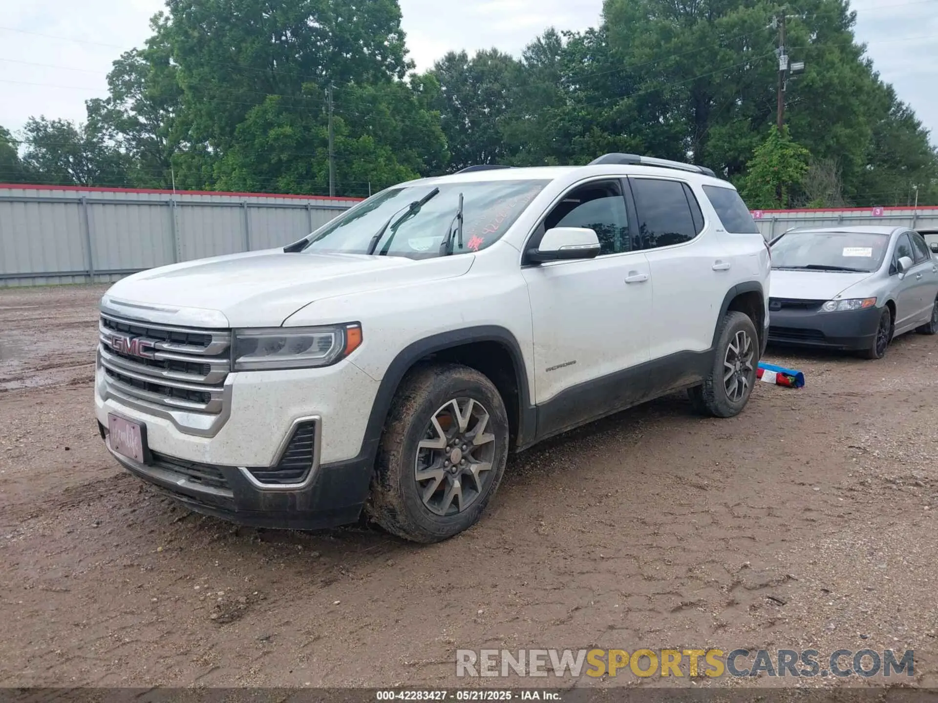 2 Photograph of a damaged car 1GKKNKLA4MZ205899 GMC ACADIA 2021