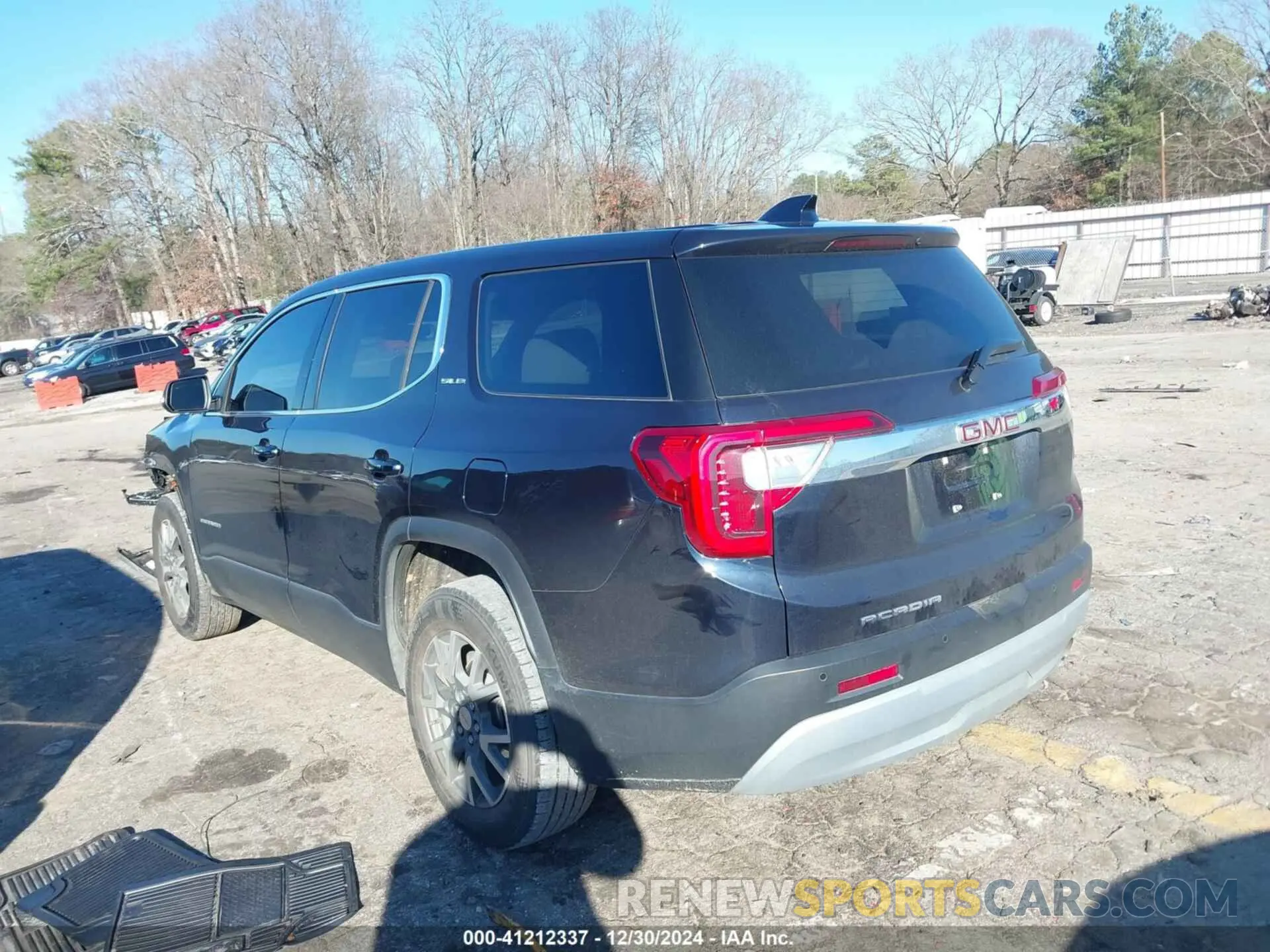 3 Photograph of a damaged car 1GKKNKLA9MZ136112 GMC ACADIA 2021