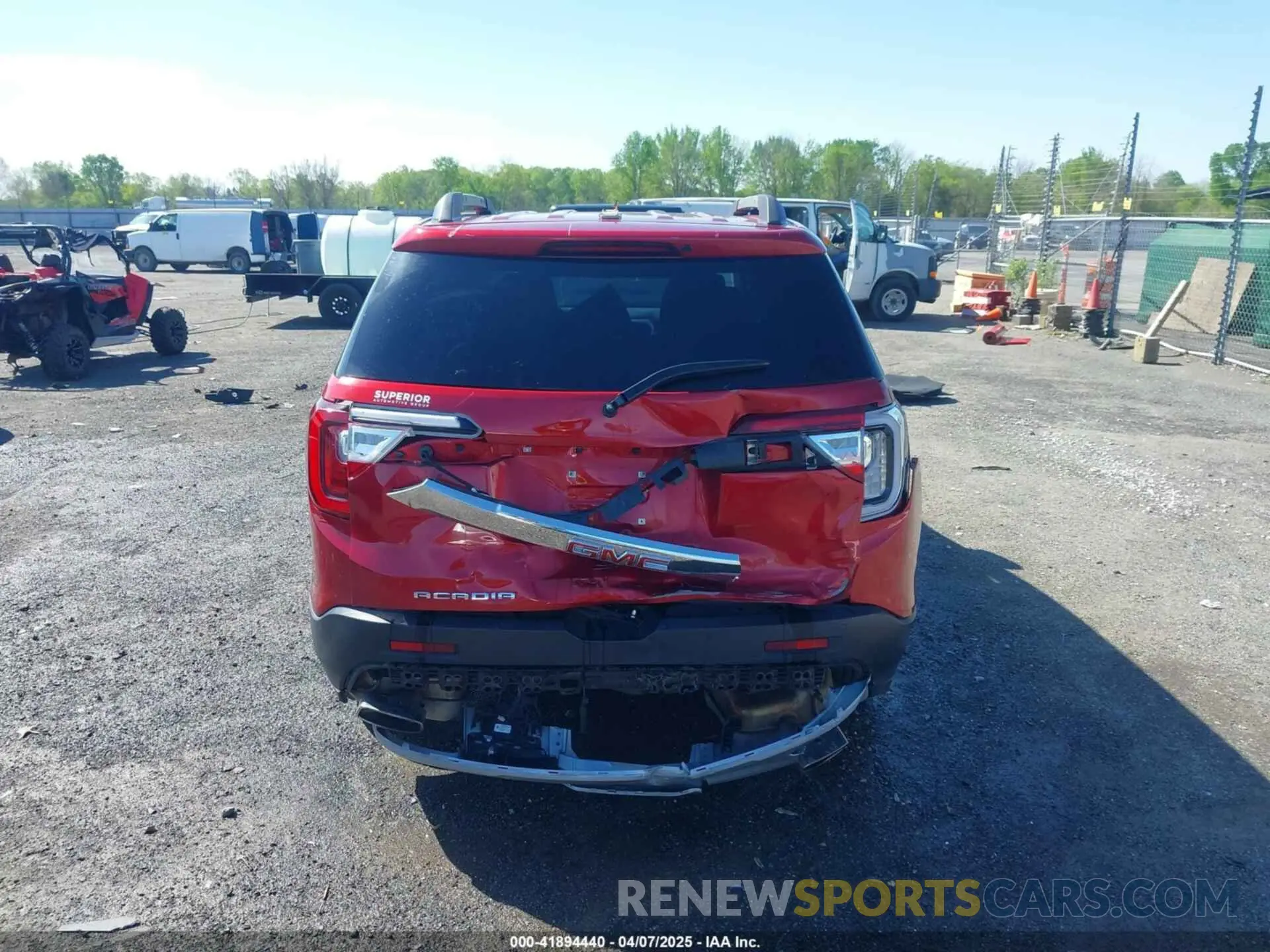 15 Photograph of a damaged car 1GKKNKLS5MZ224129 GMC ACADIA 2021