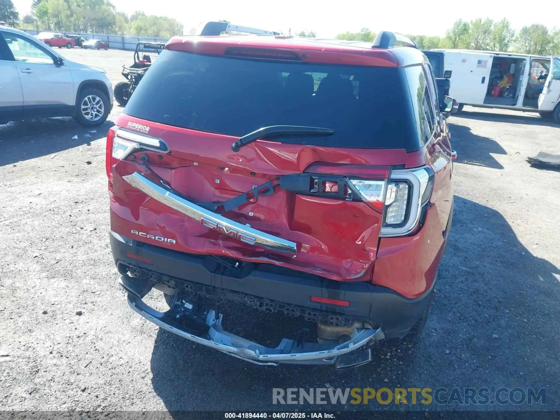6 Photograph of a damaged car 1GKKNKLS5MZ224129 GMC ACADIA 2021
