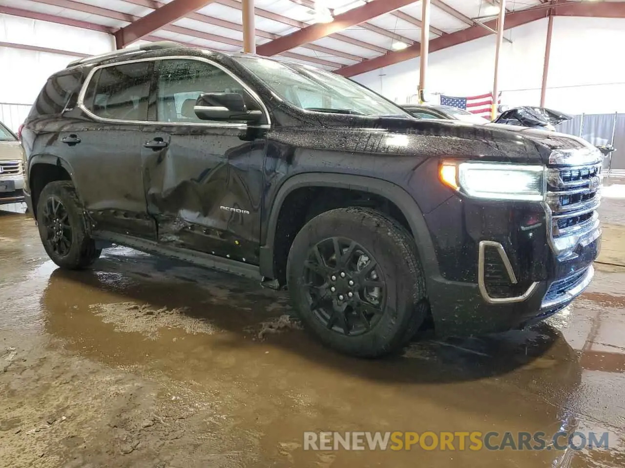 4 Photograph of a damaged car 1GKKNKLS6MZ212815 GMC ACADIA 2021