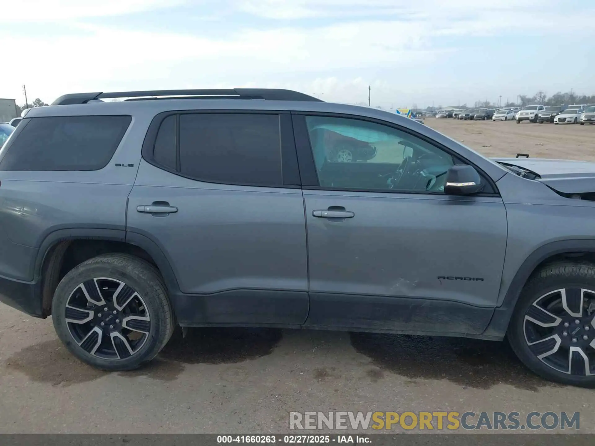 13 Photograph of a damaged car 1GKKNKLSXMZ159150 GMC ACADIA 2021