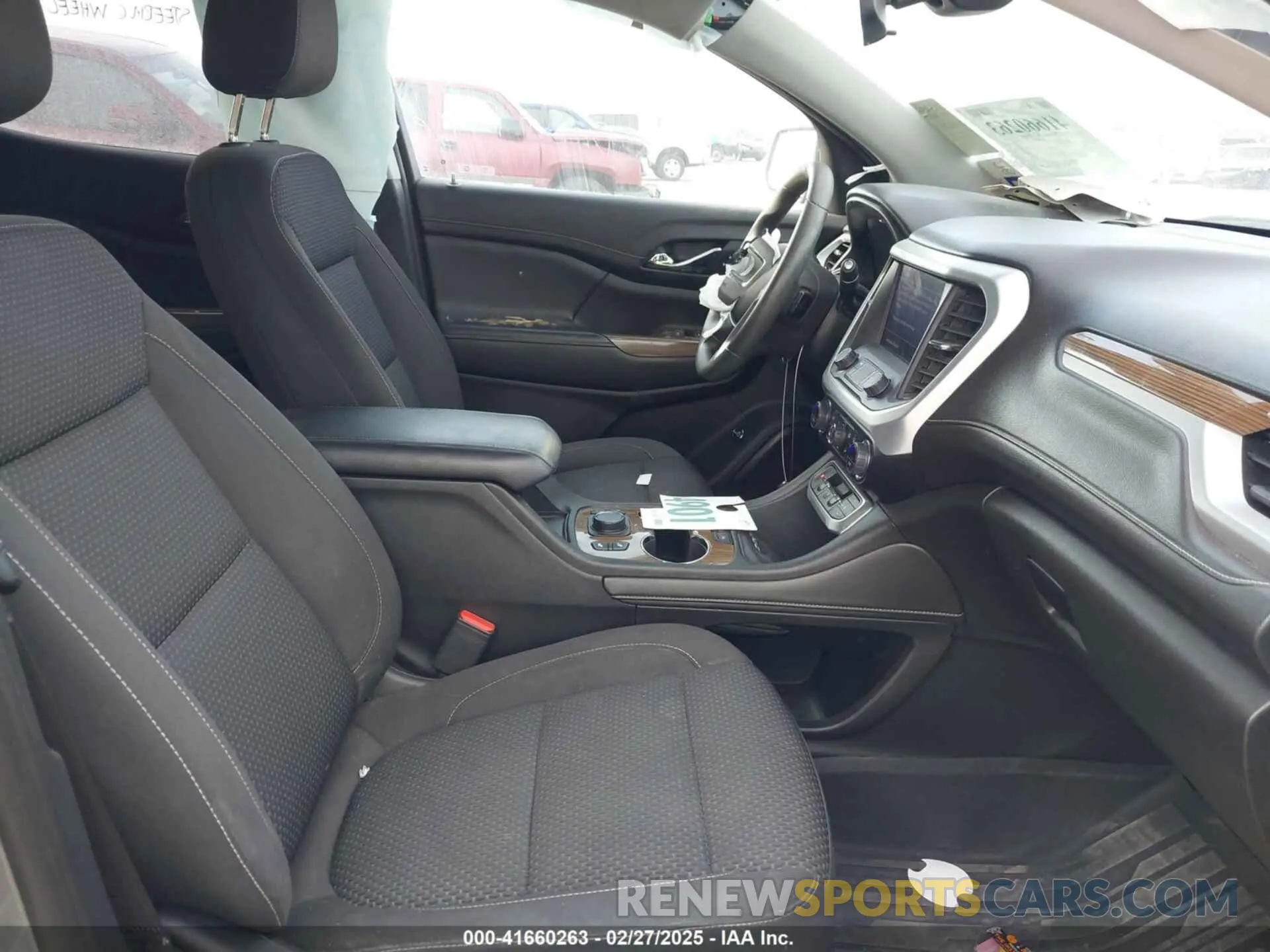 5 Photograph of a damaged car 1GKKNKLSXMZ159150 GMC ACADIA 2021