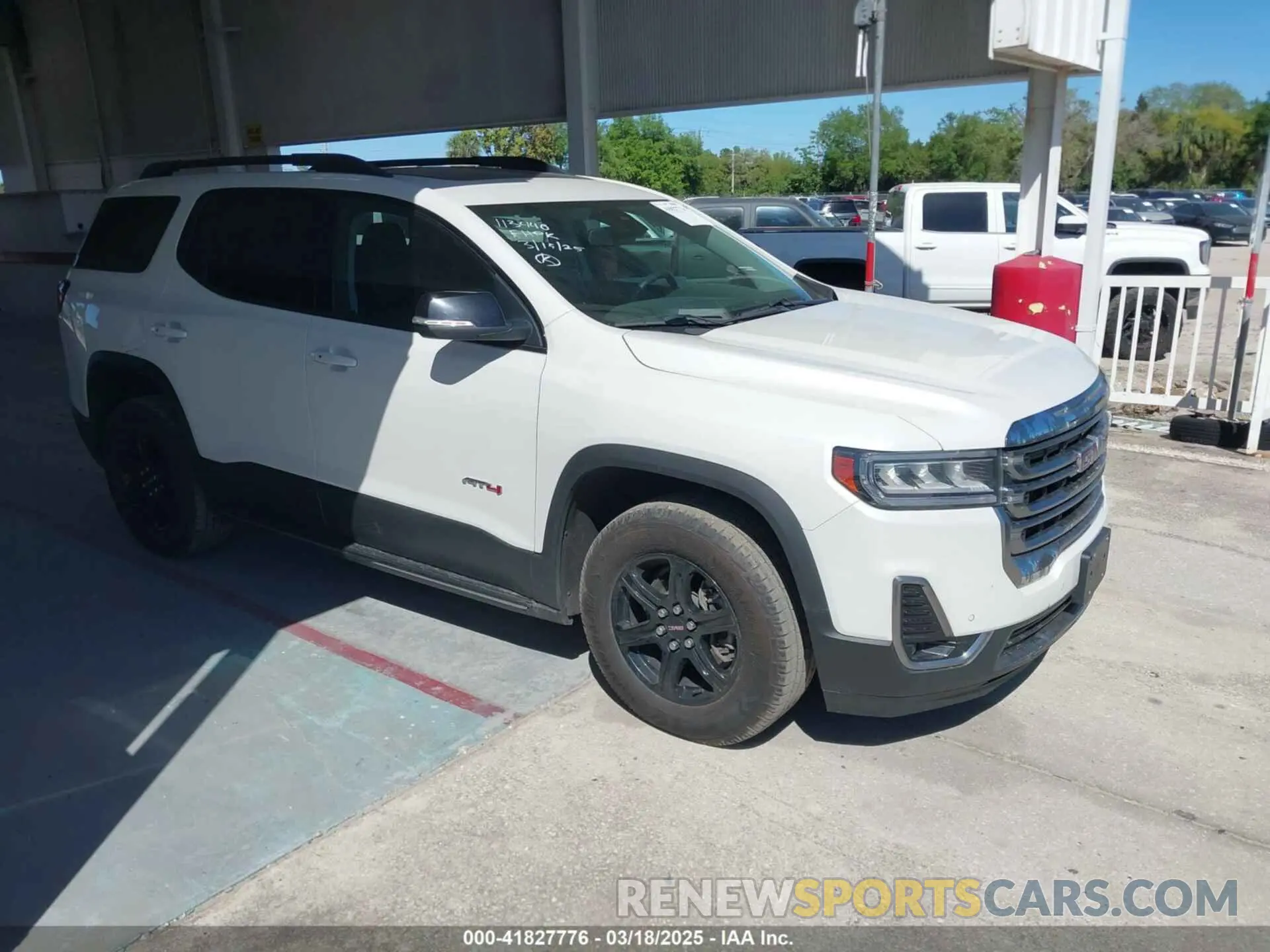 1 Photograph of a damaged car 1GKKNLLS0MZ102445 GMC ACADIA 2021