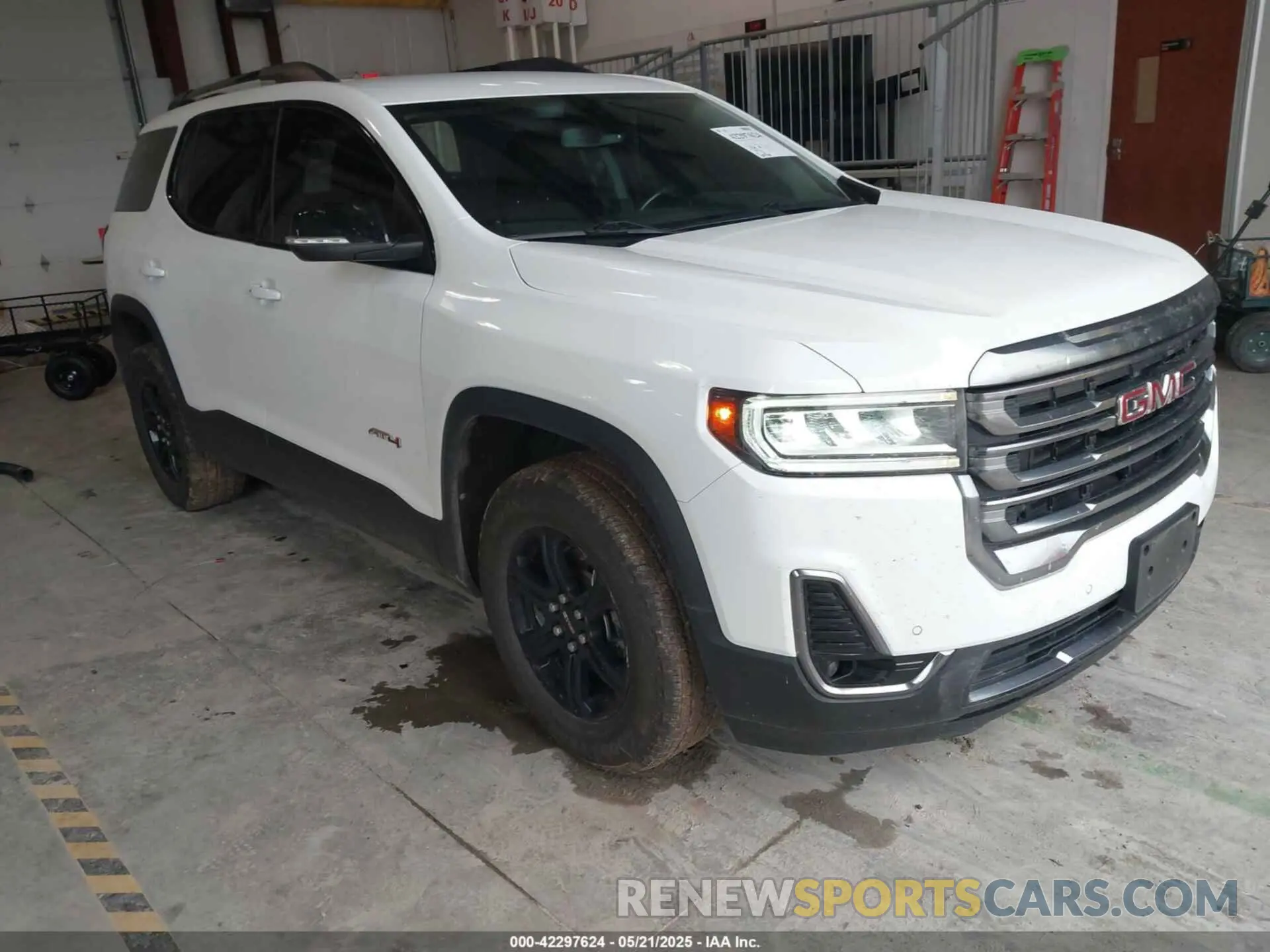 1 Photograph of a damaged car 1GKKNLLS0MZ183835 GMC ACADIA 2021