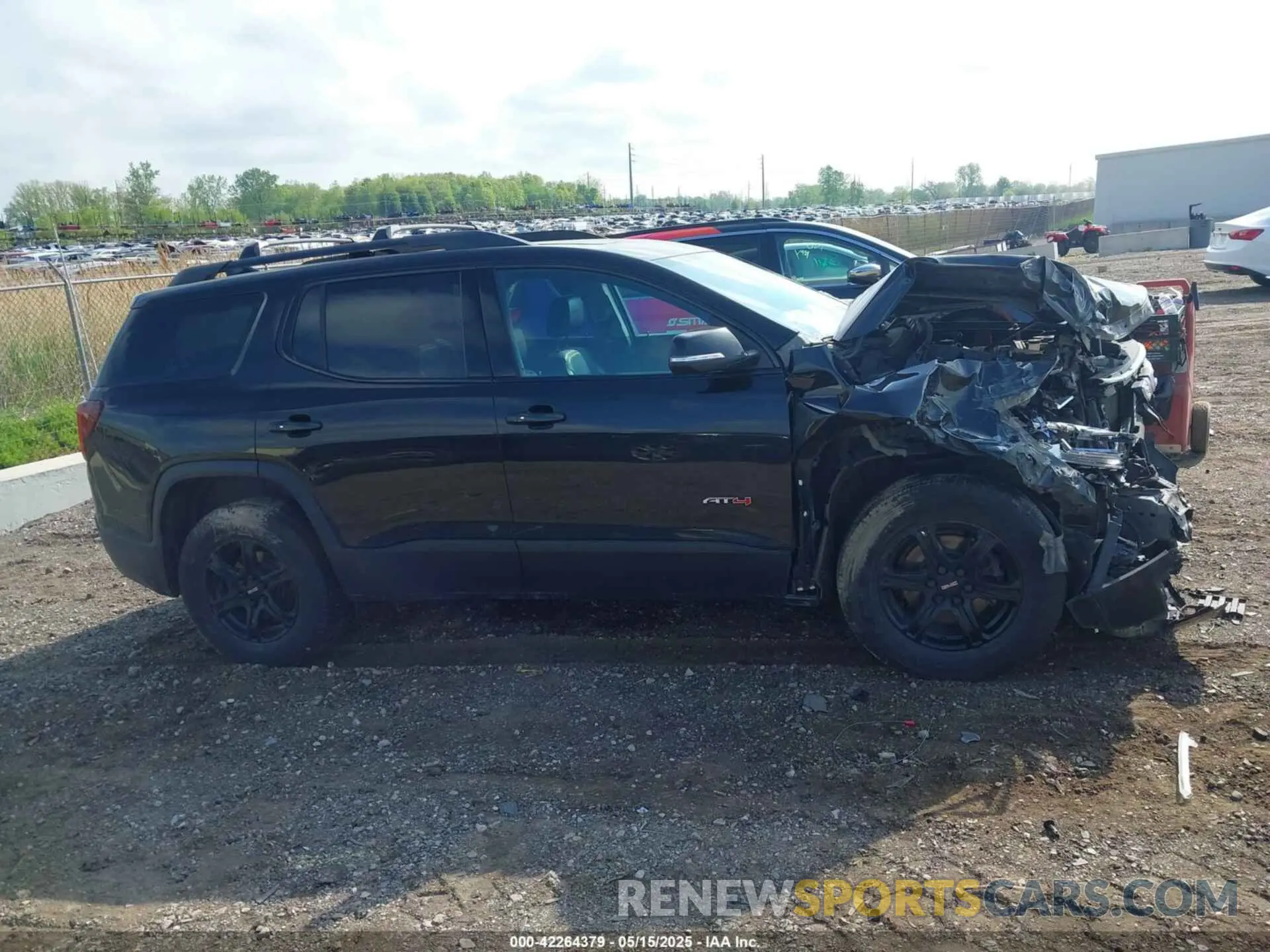 13 Photograph of a damaged car 1GKKNLLS4MZ215489 GMC ACADIA 2021