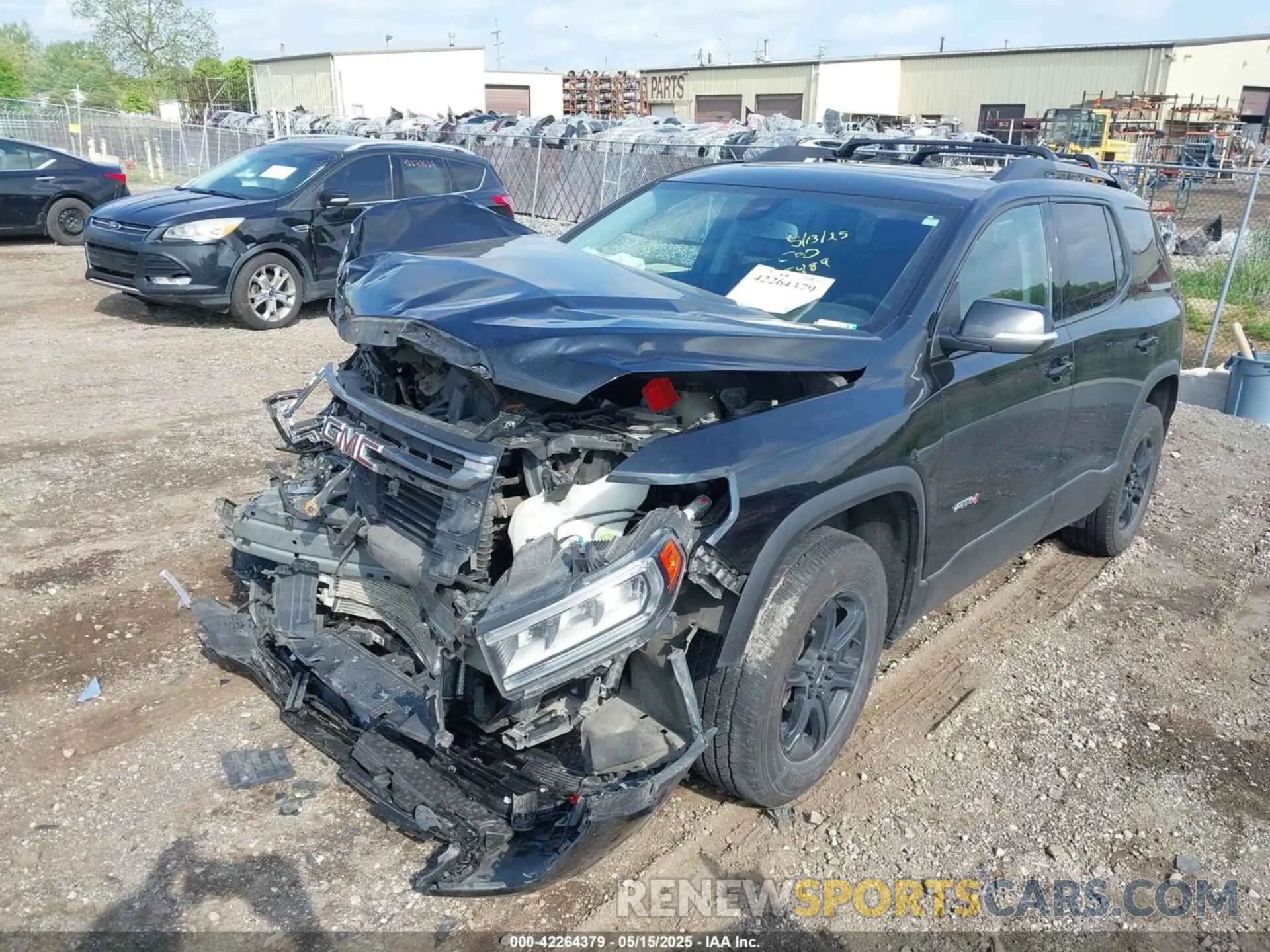 2 Photograph of a damaged car 1GKKNLLS4MZ215489 GMC ACADIA 2021