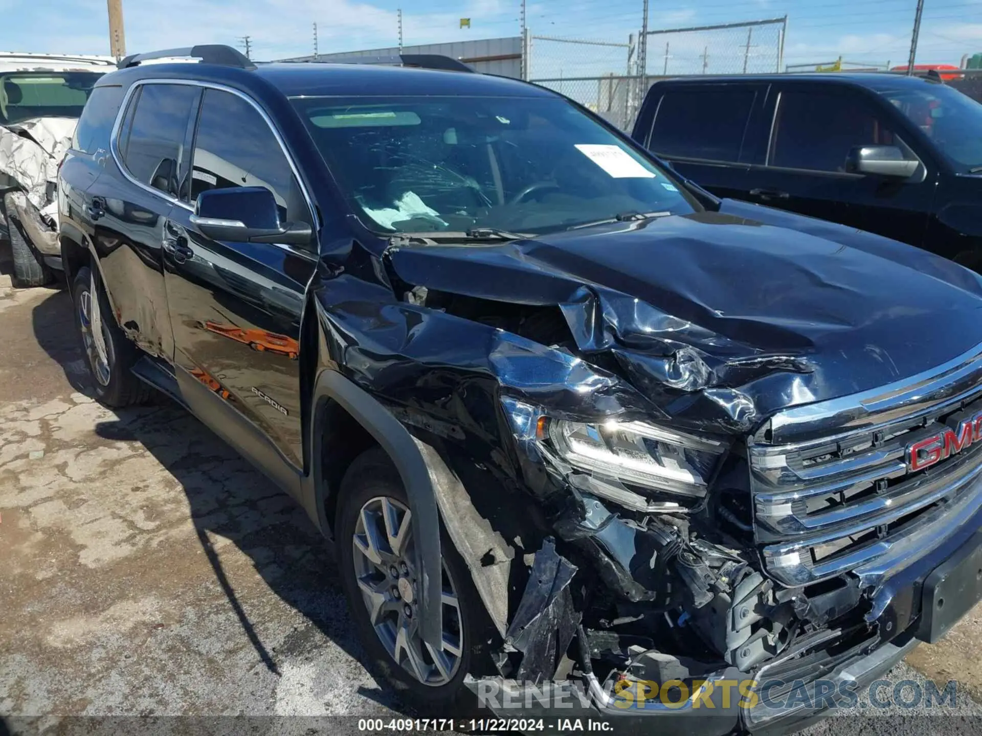 6 Photograph of a damaged car 1GKKNML48MZ136091 GMC ACADIA 2021