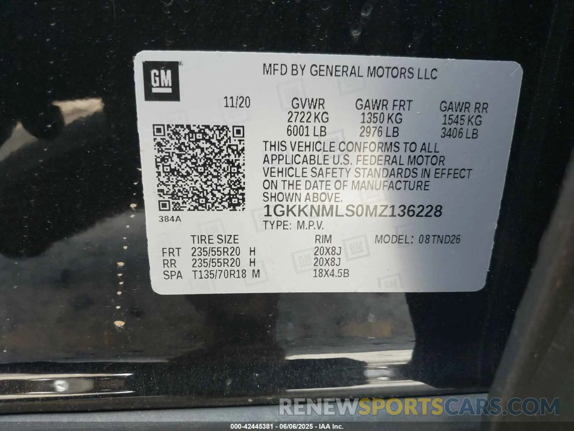 9 Photograph of a damaged car 1GKKNMLS0MZ136228 GMC ACADIA 2021