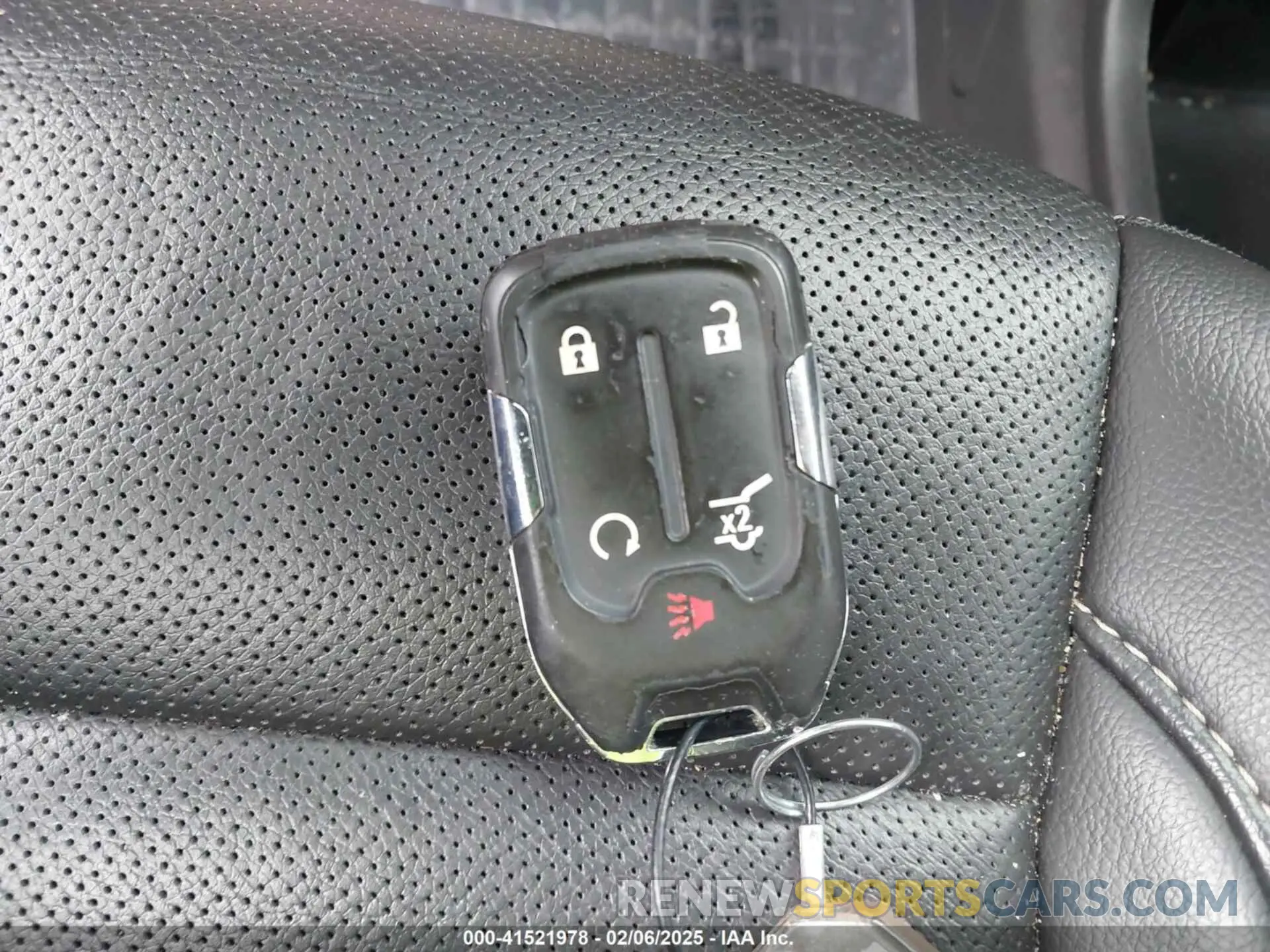 11 Photograph of a damaged car 1GKKNMLS0MZ209789 GMC ACADIA 2021