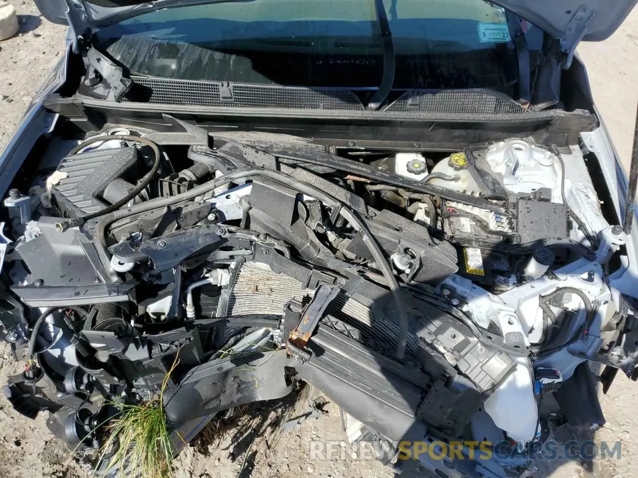 12 Photograph of a damaged car 1GKKNMLS1MZ159940 GMC ACADIA 2021