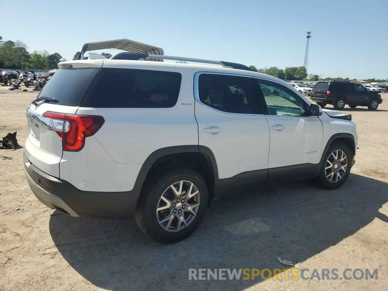 3 Photograph of a damaged car 1GKKNMLS1MZ223152 GMC ACADIA 2021